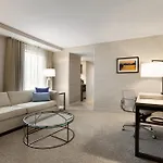 Doubletree Suites By Hilton Hotel Boston - Cambridge